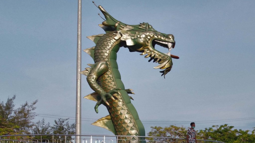 Pengertian Seni Rupa 3 Dimensi, Jenis, Fungsi, dan Contohnya Pengertian Seni Rupa 3 Dimensi, Jenis, Fungsi, dan Contohnya