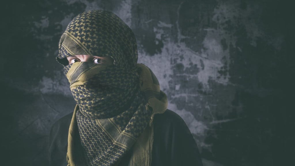 Kemlu Benarkan Satu WNI Ditangkap di Malaysia karena Terkait ISIS Kemlu Benarkan Satu WNI Ditangkap di Malaysia karena Terkait ISIS