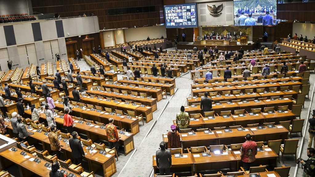 Antiklimaks Revisi UU ITE Saat Publik Berharap Secepat Omnibus Antiklimaks Revisi UU ITE Saat Publik Berharap Secepat Omnibus