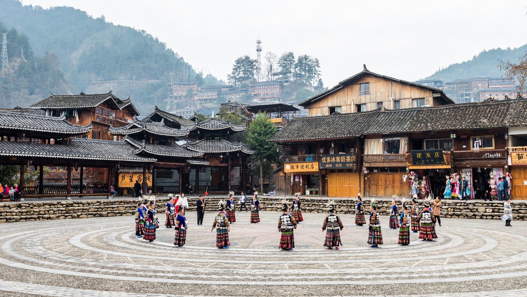 Contoh Sosiologi Bersifat Teoretis, Empiris, Kumulatif, Non-etis