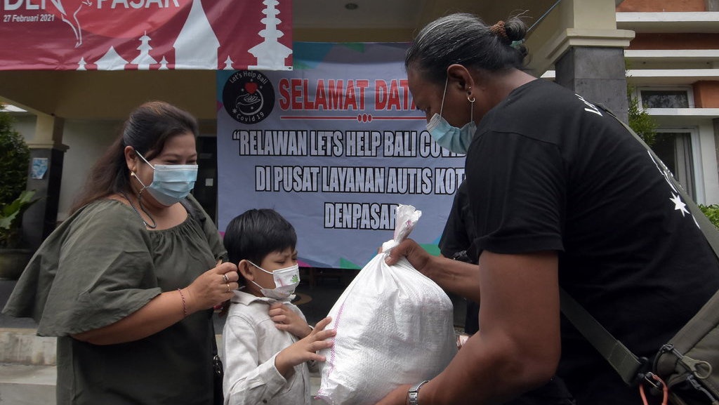 Realisasi Bansos Pemda Rendah, Hanya 29% per 15 Juli 2021 Realisasi Bansos Pemda Rendah, Hanya 29% per 15 Juli 2021