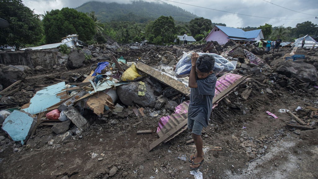 BMKG Imbau Warga Flores Timur Waspada Banjir Bandang Susulan BMKG Imbau Warga Flores Timur Waspada Banjir Bandang Susulan