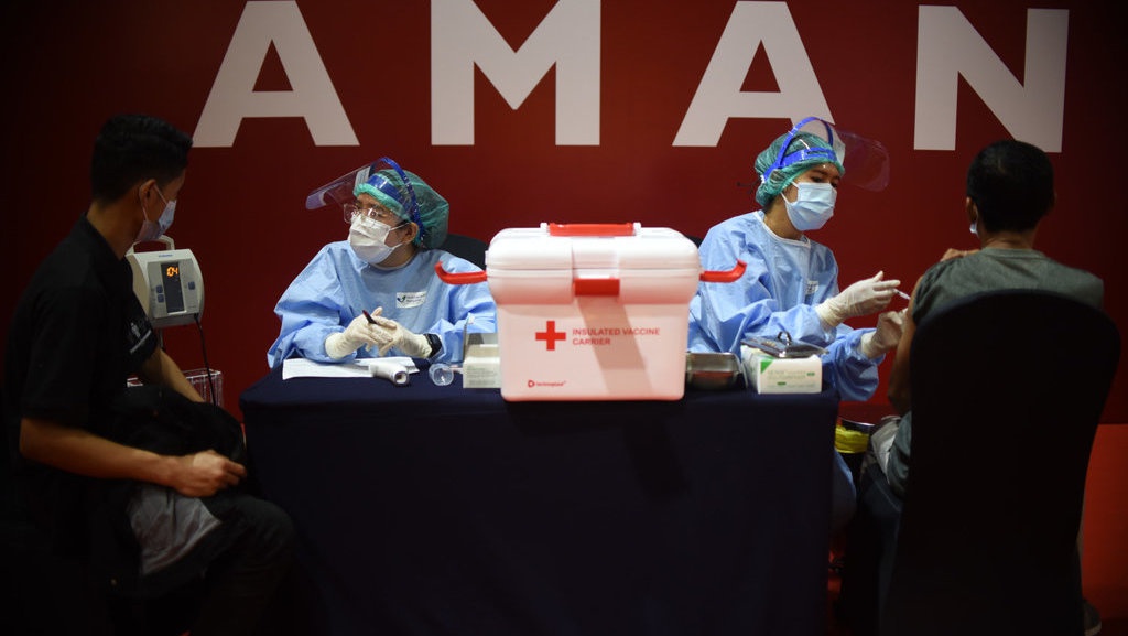 Kemkes Ubah Alur Pelayanan Vaksinasi Covid untuk Kurangi Kerumunan