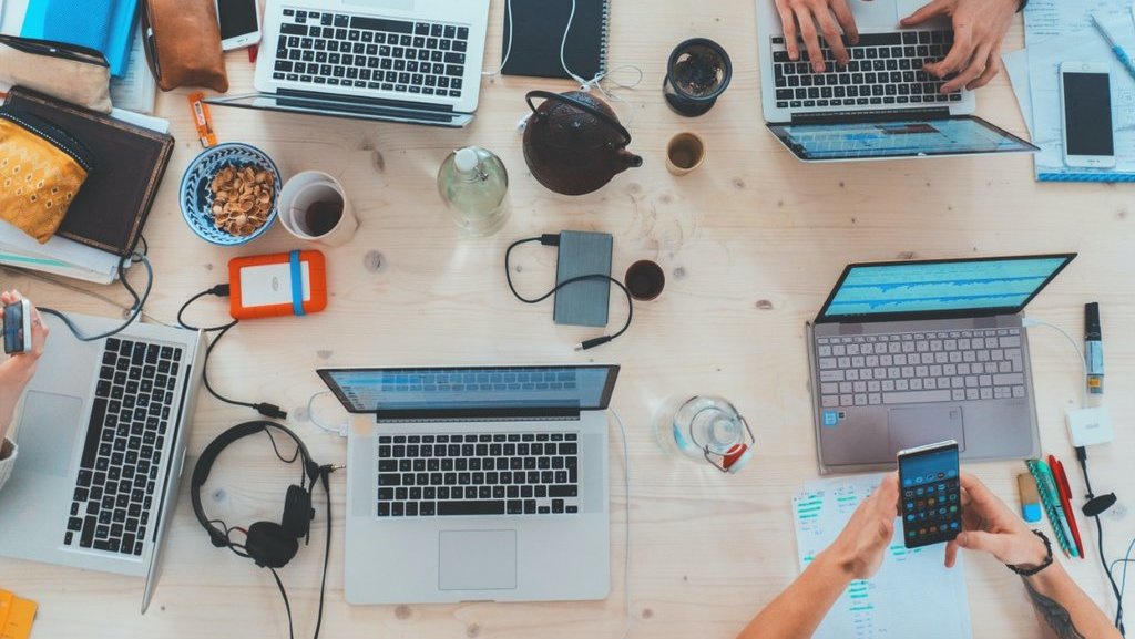 Prospek Cerah Perusahaan Rintisan Berbasis AI di Indonesia Prospek Cerah Perusahaan Rintisan Berbasis AI di Indonesia