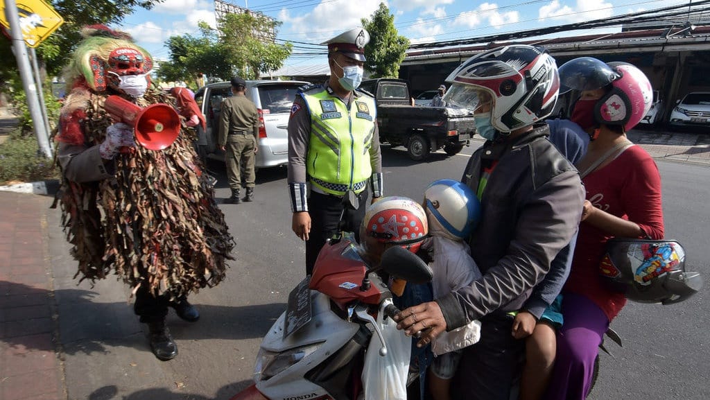 Operasi Penyekatan Larangan Mudik Lebaran 2021 Operasi Penyekatan Larangan Mudik Lebaran 2021