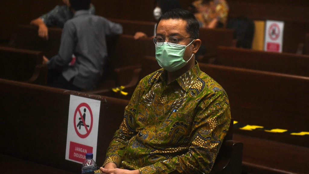 Juliari Batubara Dituntut Rendah: Bukti KPK era Firli Makin Tumpul? Juliari Batubara Dituntut Rendah: Bukti KPK era Firli Makin Tumpul?