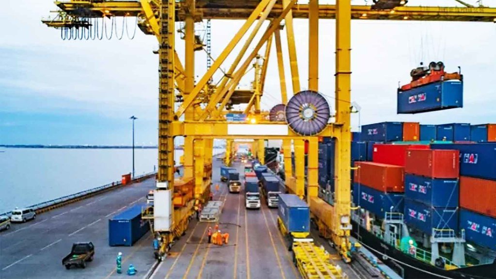 Kementerian BUMN Umumkan Merger Empat Pelindo Kementerian BUMN Umumkan Merger Empat Pelindo