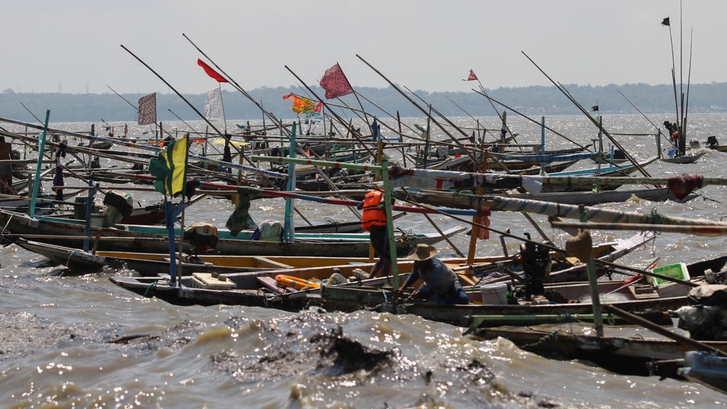 BMKG: Waspada Gelombang Tinggi di Selatan Jawa pada 15-17 September