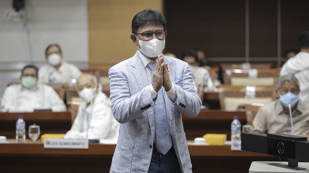 Kominfo Bakal Moratorium Izin Pinjaman Online