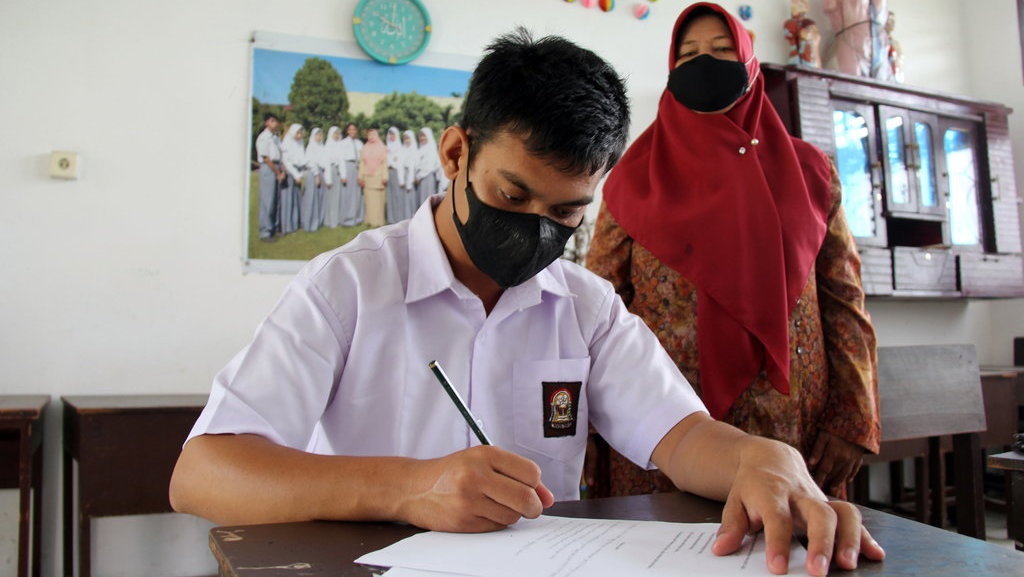 Angka Putus Sekolah Meningkat Bila Pendidikan Dikenakan Pajak
