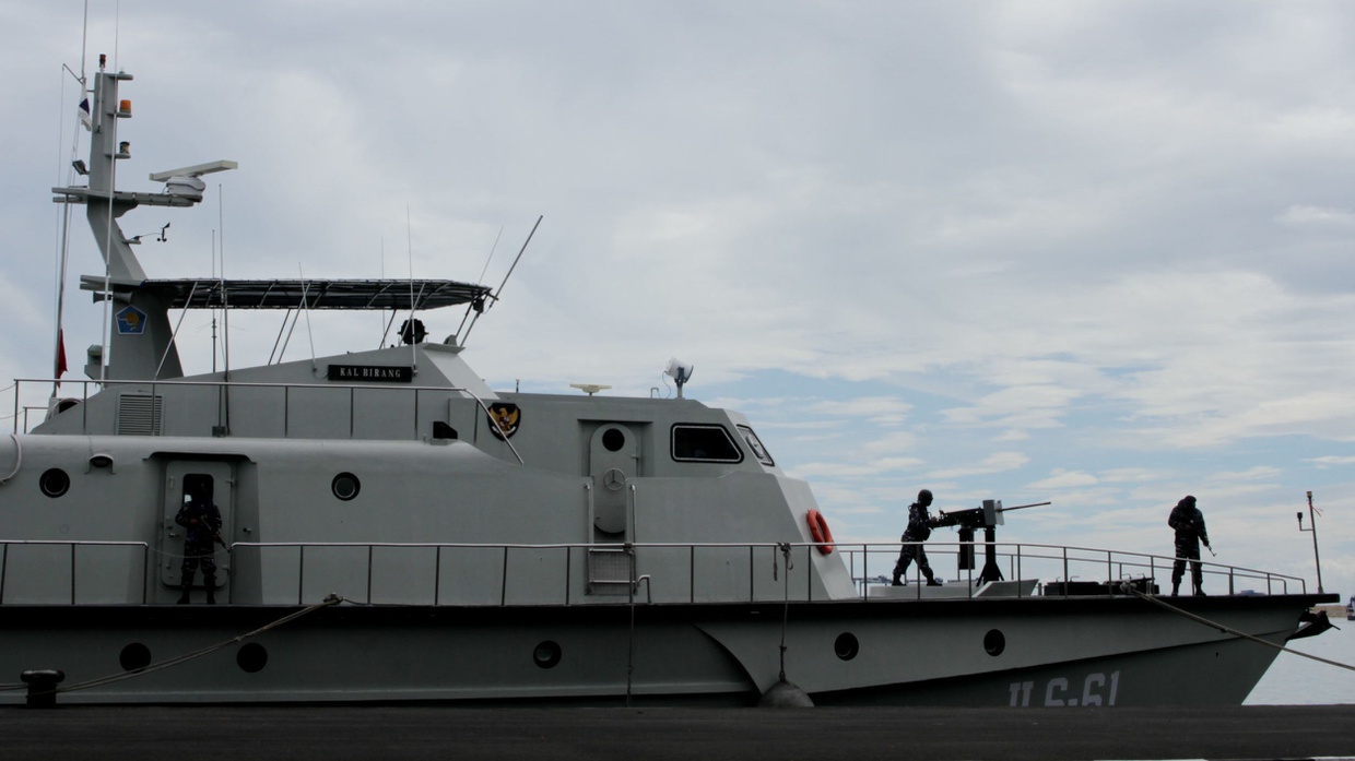 Implementasi Wawasan Nusantara dalam Kehidupan Pertahanan Implementasi Wawasan Nusantara dalam Kehidupan Pertahanan