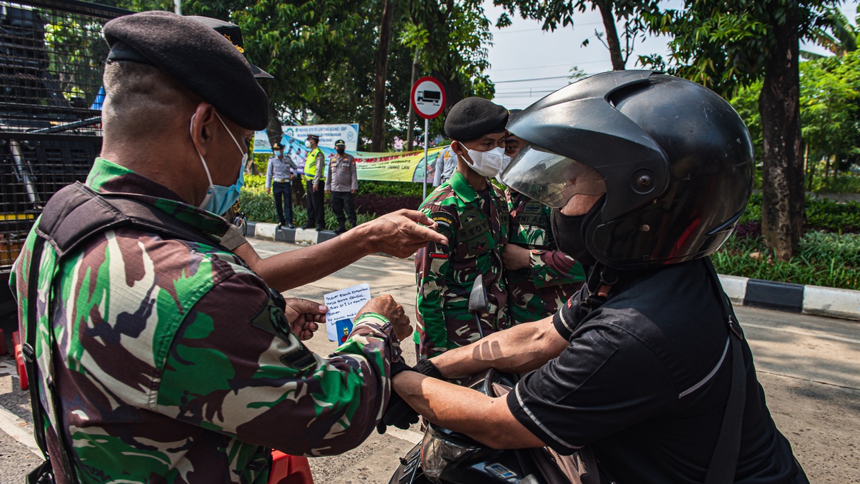 Penyekatan PPKM di Jagakarsa Penyekatan PPKM di Jagakarsa