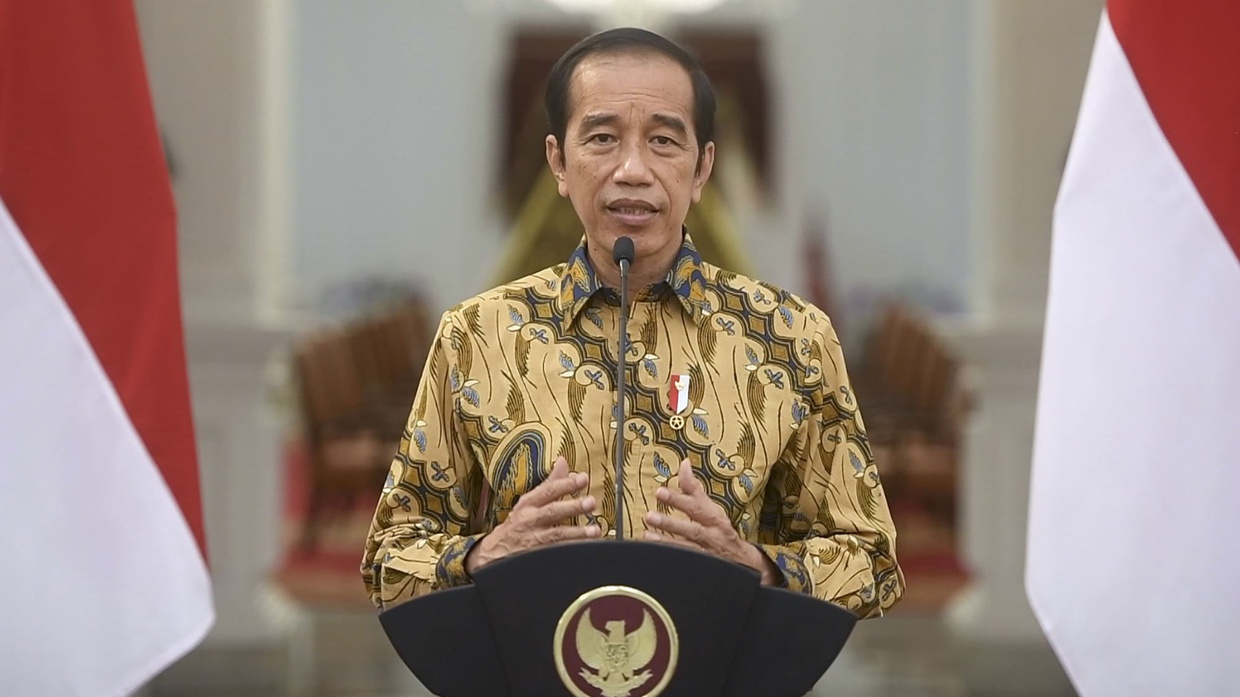 Jokowi akan Umumkan Kelanjutan PPKM Level 4 Hari Ini Jokowi akan Umumkan Kelanjutan PPKM Level 4 Hari Ini