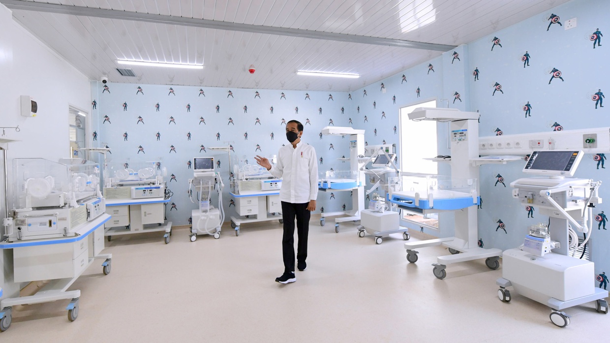 PR Menumpuk Sektor Kesehatan di Akhir Masa Jabatan Jokowi PR Menumpuk Sektor Kesehatan di Akhir Masa Jabatan Jokowi