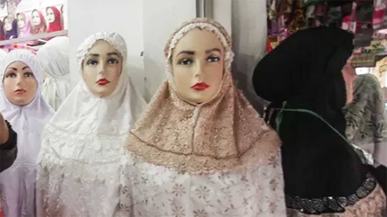 Apa Bahan Mukena yang Bagus dan Adem untuk Shalat Tarawih? Apa Bahan Mukena yang Bagus dan Adem untuk Shalat Tarawih?