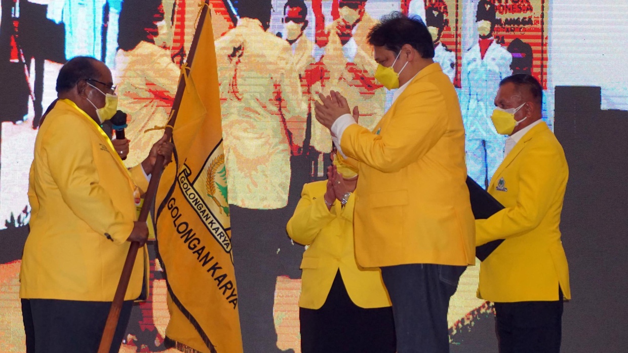 Isu Munaslub Golkar: Menilik Dualisme Era Bakrie & Agung Laksono