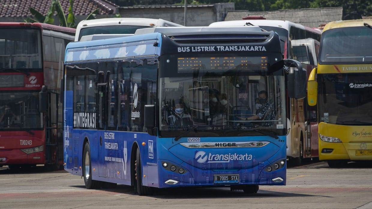 Dishub DKI Sebut 30 Bus Listrik Transjakarta Beroperasi di 4 Rute Dishub DKI Sebut 30 Bus Listrik Transjakarta Beroperasi di 4 Rute