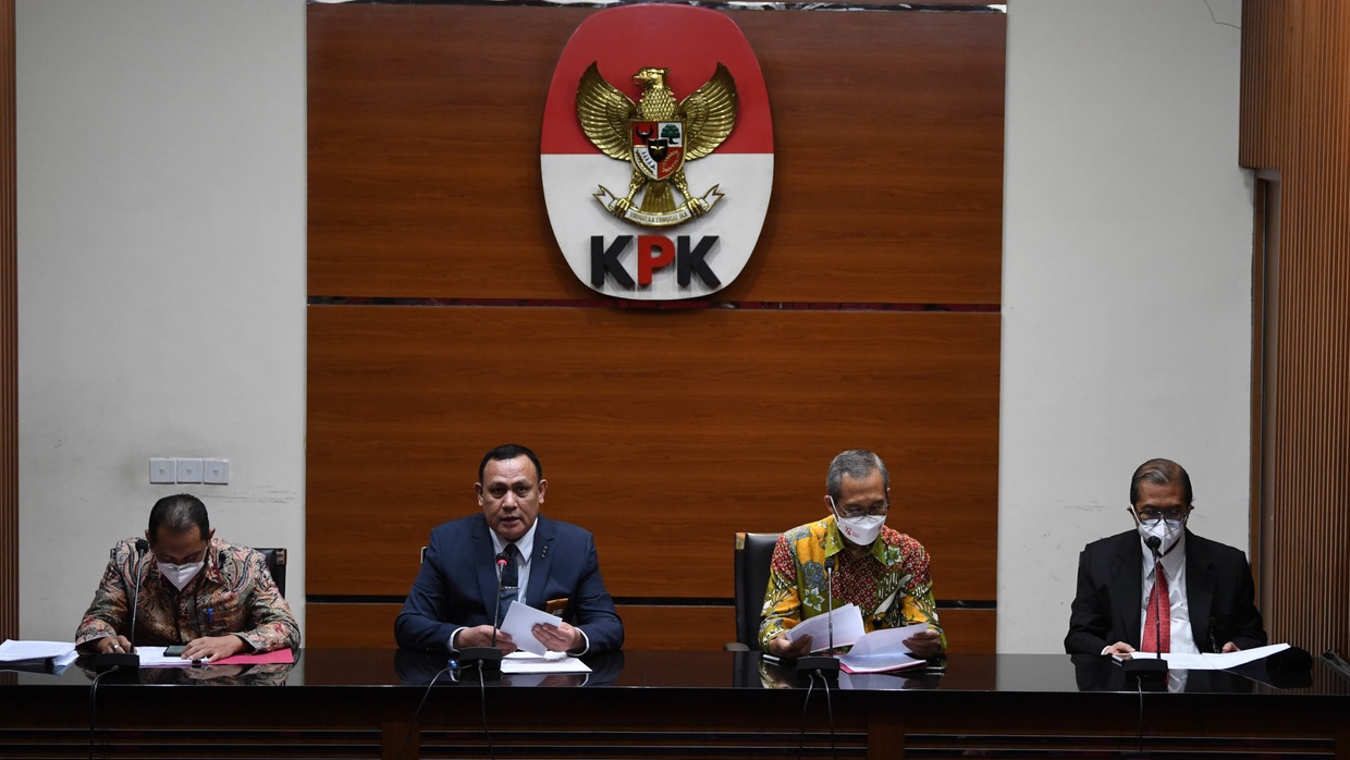 KPK Abaikan Rekomendasi Ombudsman, Firli Bahuri Diminta Mundur KPK Abaikan Rekomendasi Ombudsman, Firli Bahuri Diminta Mundur