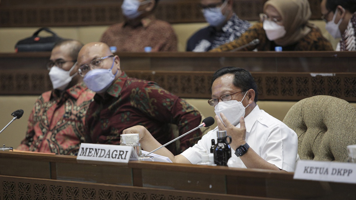 Pemilu 2024 di Bawah Bayang-Bayang Ratusan Plt. Siapa yang Untung? Pemilu 2024 di Bawah Bayang-Bayang Ratusan Plt. Siapa yang Untung?