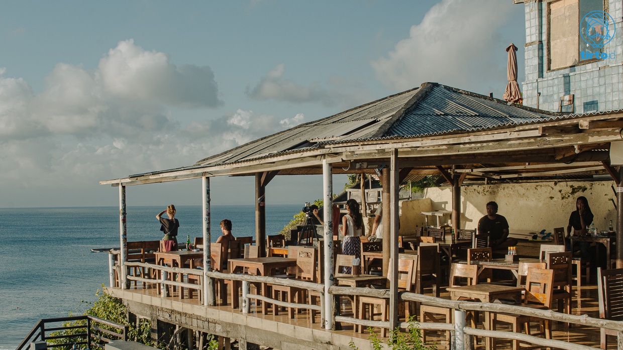 Bisnis Vila WNA di Bali: Celah Hukum dan Dampak bagi Warga Lokal