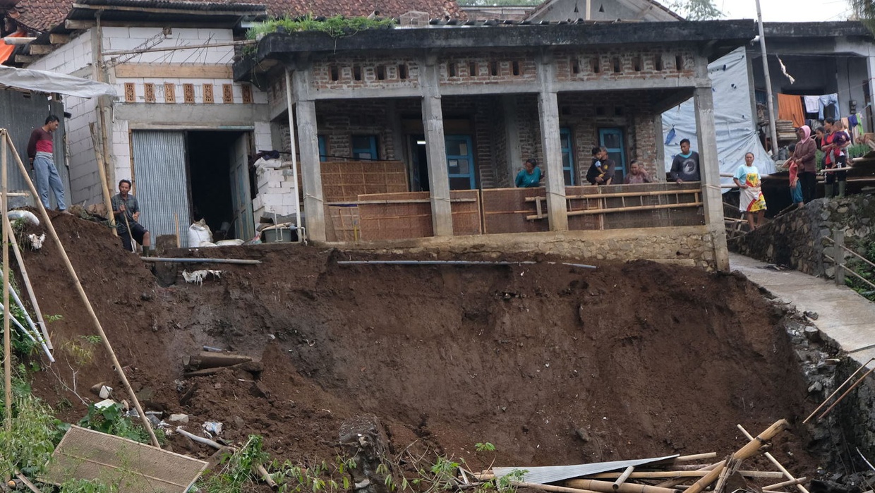 Tema Hari Pengurangan Risiko Bencana Internasional 13 Oktober 2021