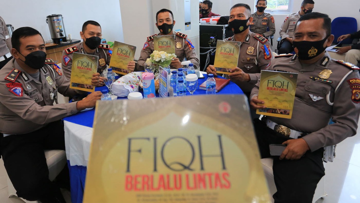 Polri Janji Kerja Sesuai HAM & Siap Diawasi Masyarakat, Katanya