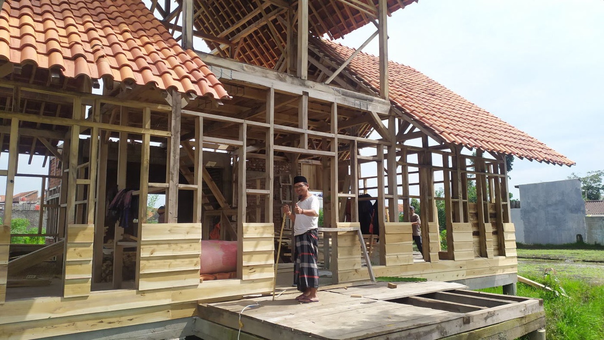 Memaknai Ulang Relasi Manusia & Alam di Pesantren Ath Thaariq Memaknai Ulang Relasi Manusia & Alam di Pesantren Ath Thaariq