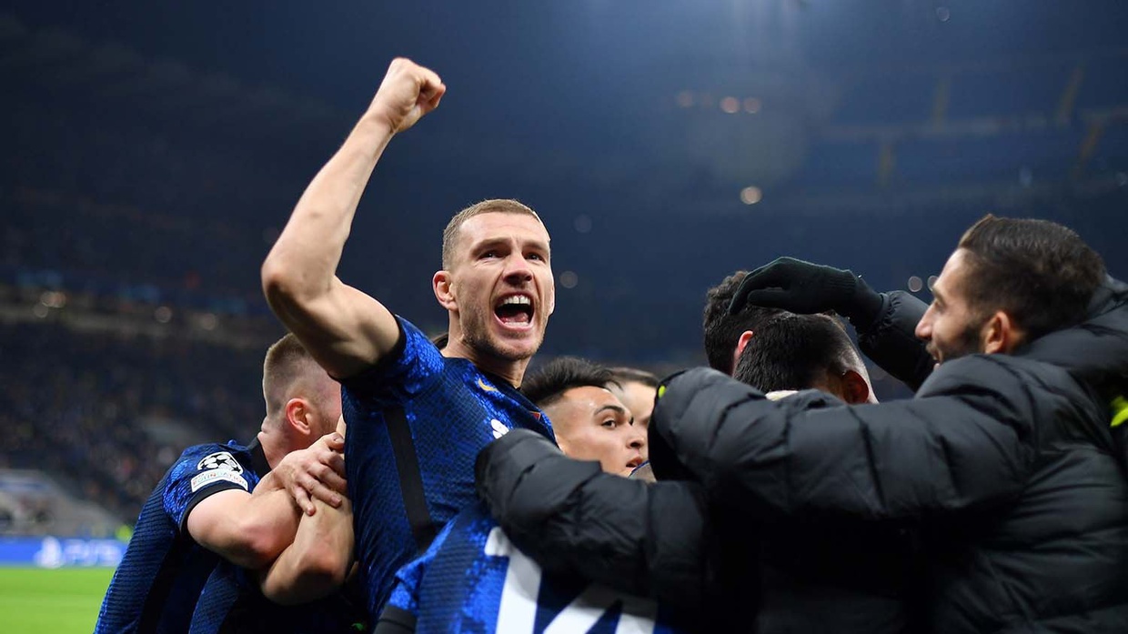 Hasil & Klasemen Liga Italia 2021-2022, Juara Paruh Musim, Top Skor Hasil & Klasemen Liga Italia 2021-2022, Juara Paruh Musim, Top Skor