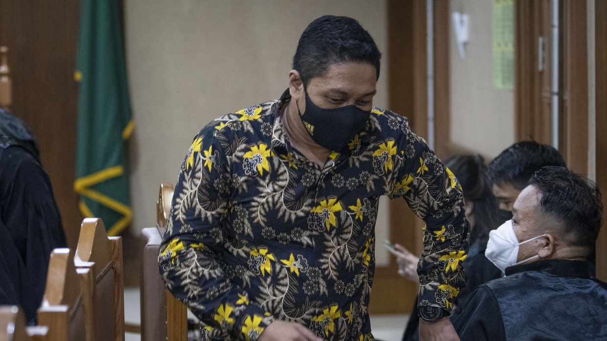 Dalih Robin Jadi Justice Collaborator: Lili Pintauli Diproses Hukum Dalih Robin Jadi Justice Collaborator: Lili Pintauli Diproses Hukum