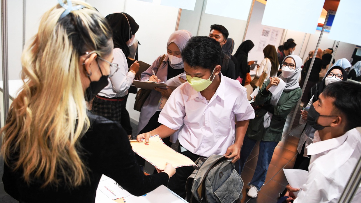 Jenis-jenis Tenaga Kerja Beserta Penjelasan tentang Ketenagakerjaan Jenis-jenis Tenaga Kerja Beserta Penjelasan tentang Ketenagakerjaan