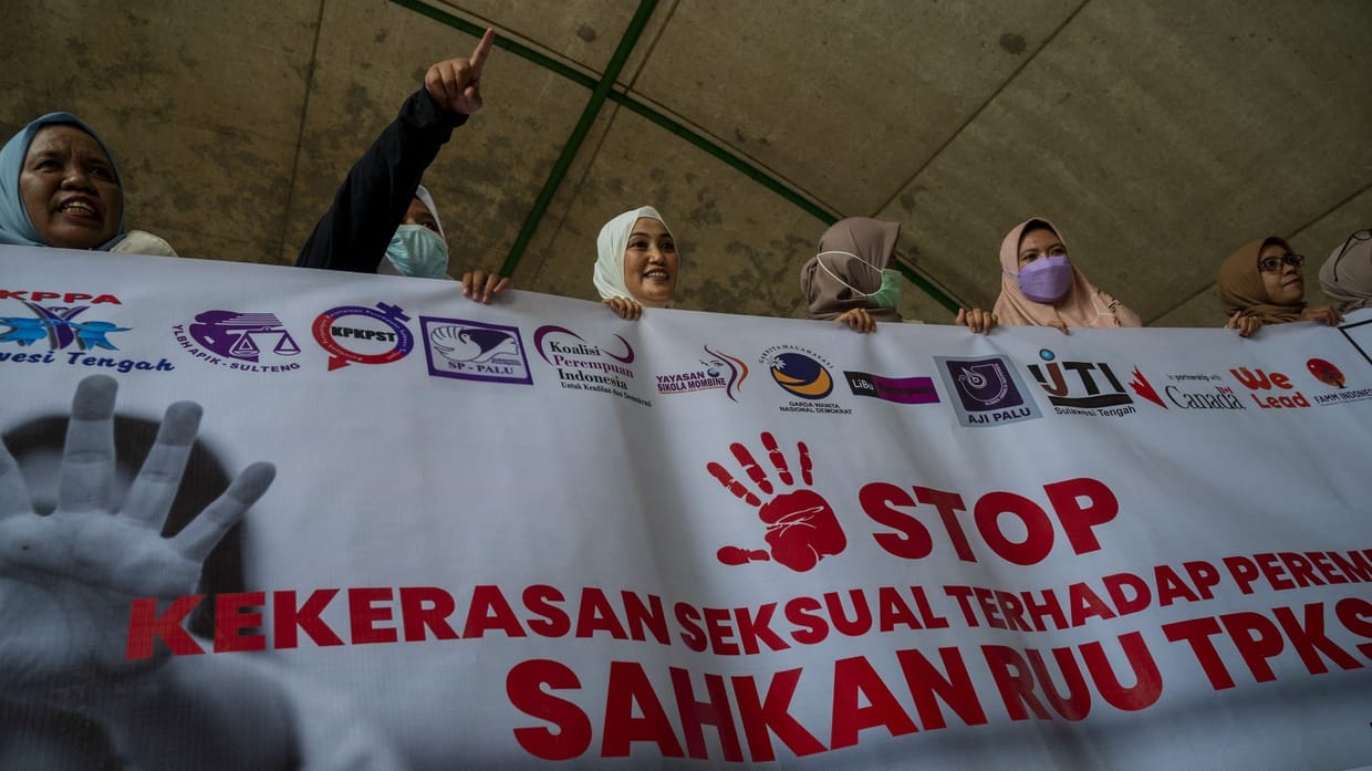 Sampai Kapan Kita Menunggu DPR Mengesahkan RUU TPKS? Sampai Kapan Kita Menunggu DPR Mengesahkan RUU TPKS?