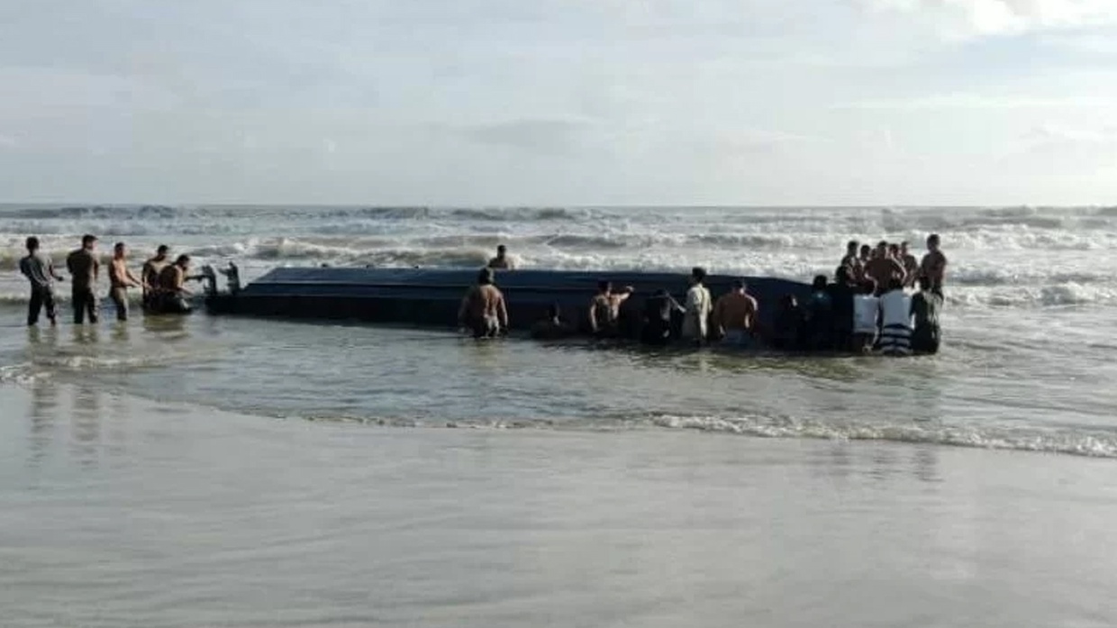 Polri Repatriasi 8 Jenazah Korban Kapal Tenggelam di Malaysia Polri Repatriasi 8 Jenazah Korban Kapal Tenggelam di Malaysia