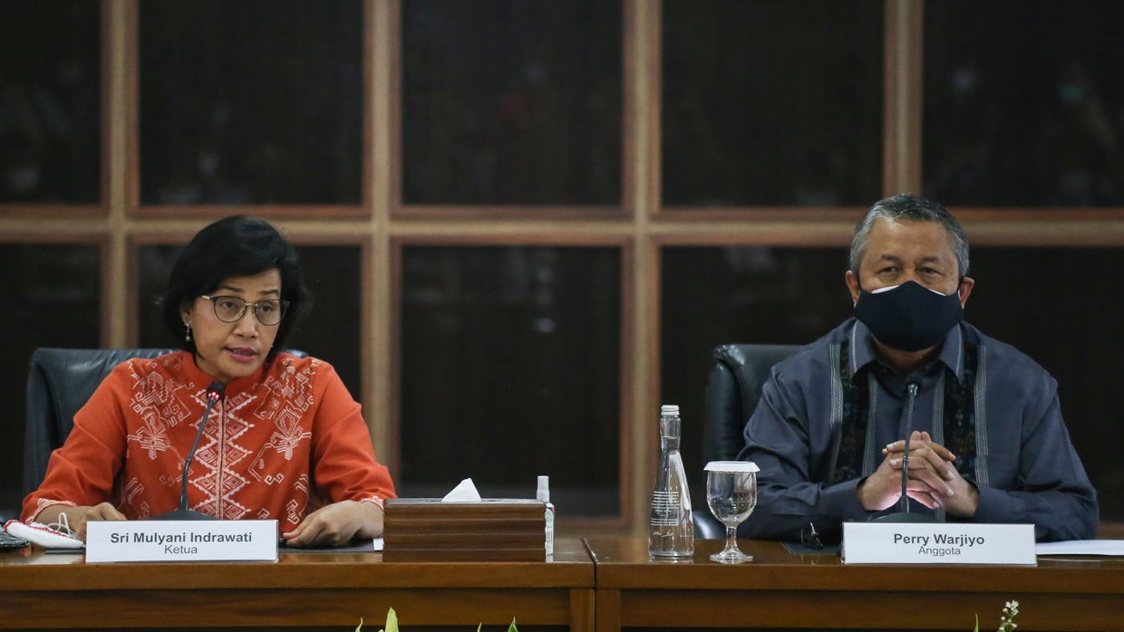 Polemik Pansel OJK & Kekhawatiran Potensi Konflik Kepentingan Polemik Pansel OJK & Kekhawatiran Potensi Konflik Kepentingan