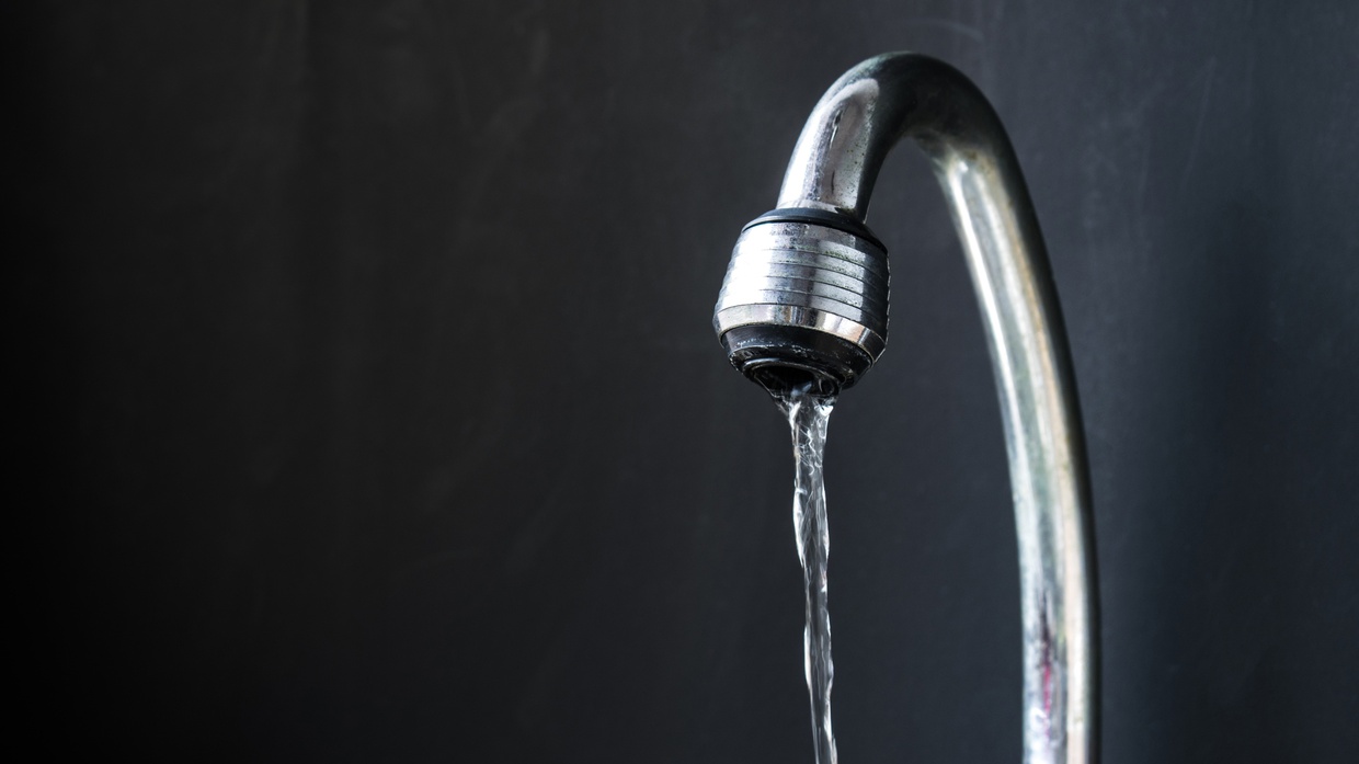 Cara Membuat Alat Penjernih Air Sederhana dari Botol Plastik Cara Membuat Alat Penjernih Air Sederhana dari Botol Plastik