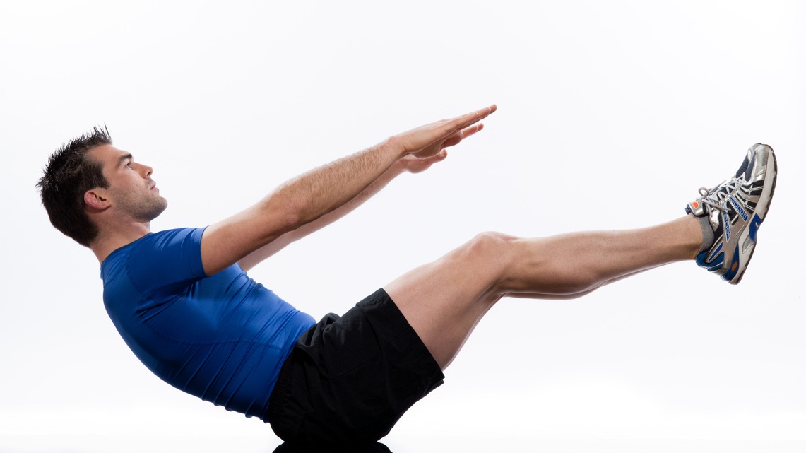 Cara Melakukan Roll Depan dan Tahapannya dengan 2 Sikap Awal Cara Melakukan Roll Depan dan Tahapannya dengan 2 Sikap Awal