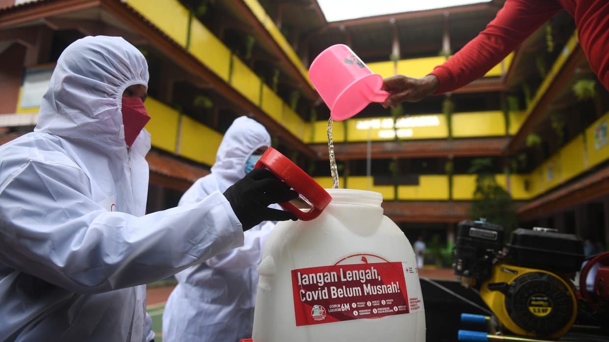 Gejala Utama COVID-19 Varian Omicron & Syarat Isoman Pasien Omicron Gejala Utama COVID-19 Varian Omicron & Syarat Isoman Pasien Omicron