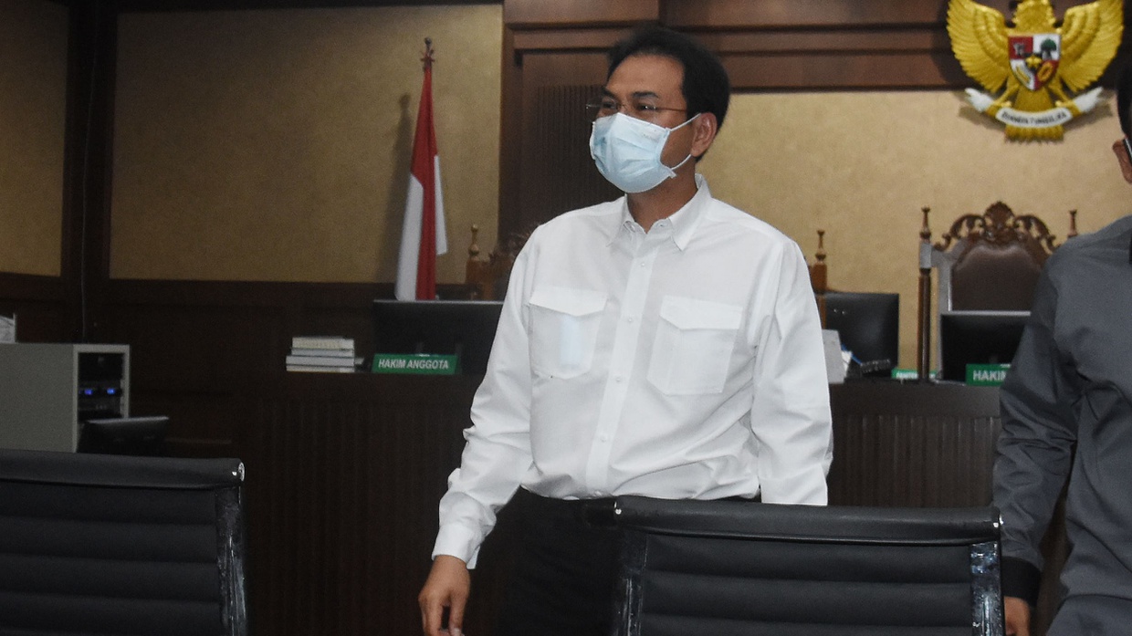 Azis Syamsuddin Akui Pernah Dilarang Salat Jumat di Rutan KPK Azis Syamsuddin Akui Pernah Dilarang Salat Jumat di Rutan KPK