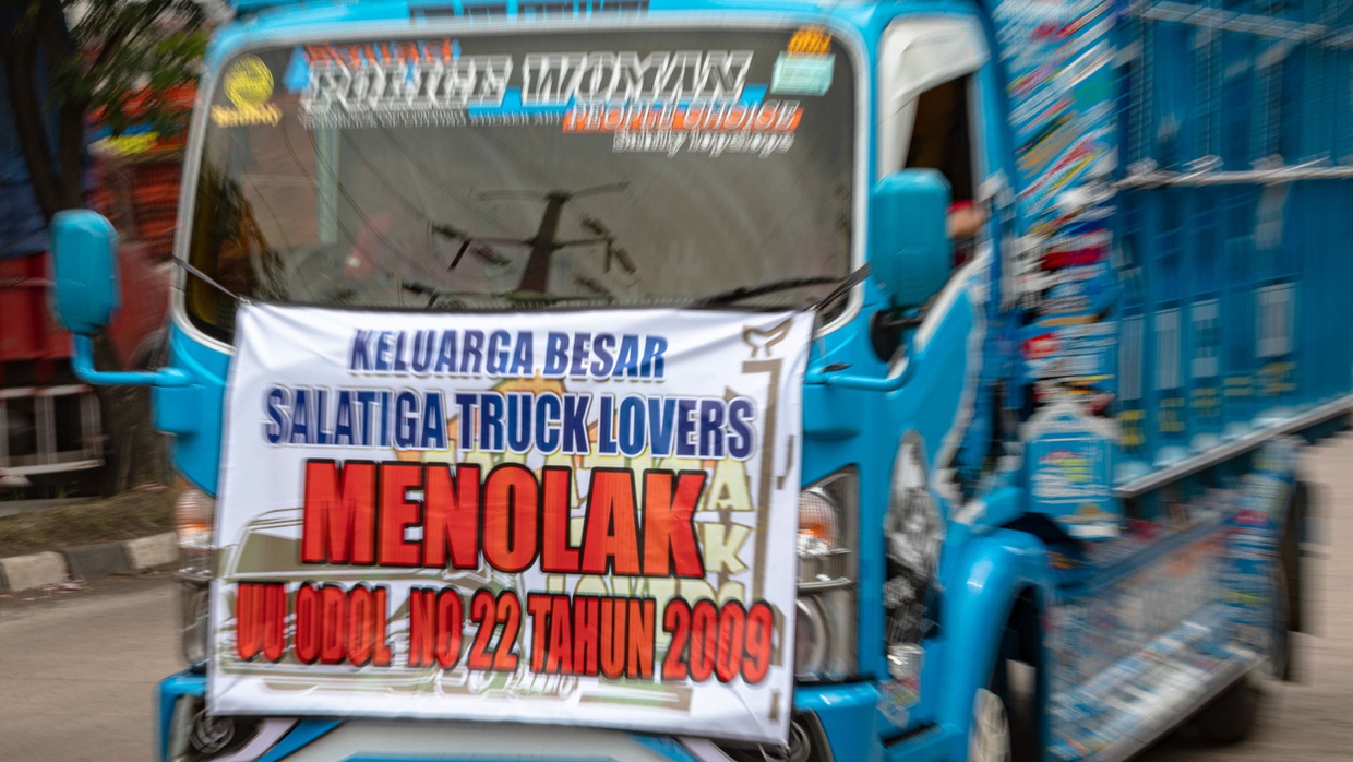 Menhub Bakal Serap Aspirasi Sopir Truk Soal Penegakan Zero ODOL