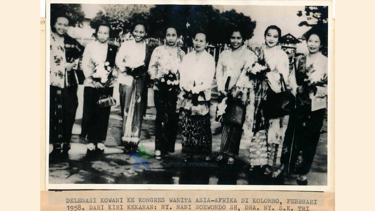 Maria Ulfah dan Dunia Poskolonial Asia yang Humanis Maria Ulfah dan Dunia Poskolonial Asia yang Humanis