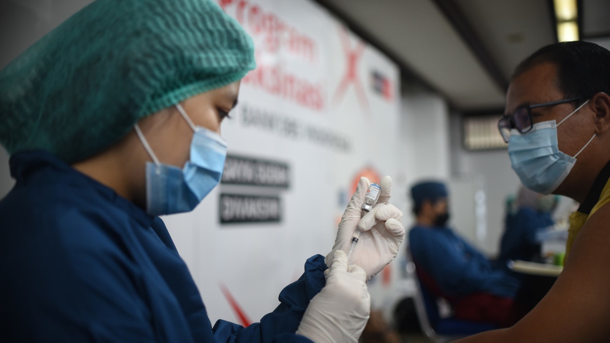 Lokasi Vaksin Booster COVID-19 di Jakarta Hari Ini 6 Juli 2022 Lokasi Vaksin Booster COVID-19 di Jakarta Hari Ini 6 Juli 2022