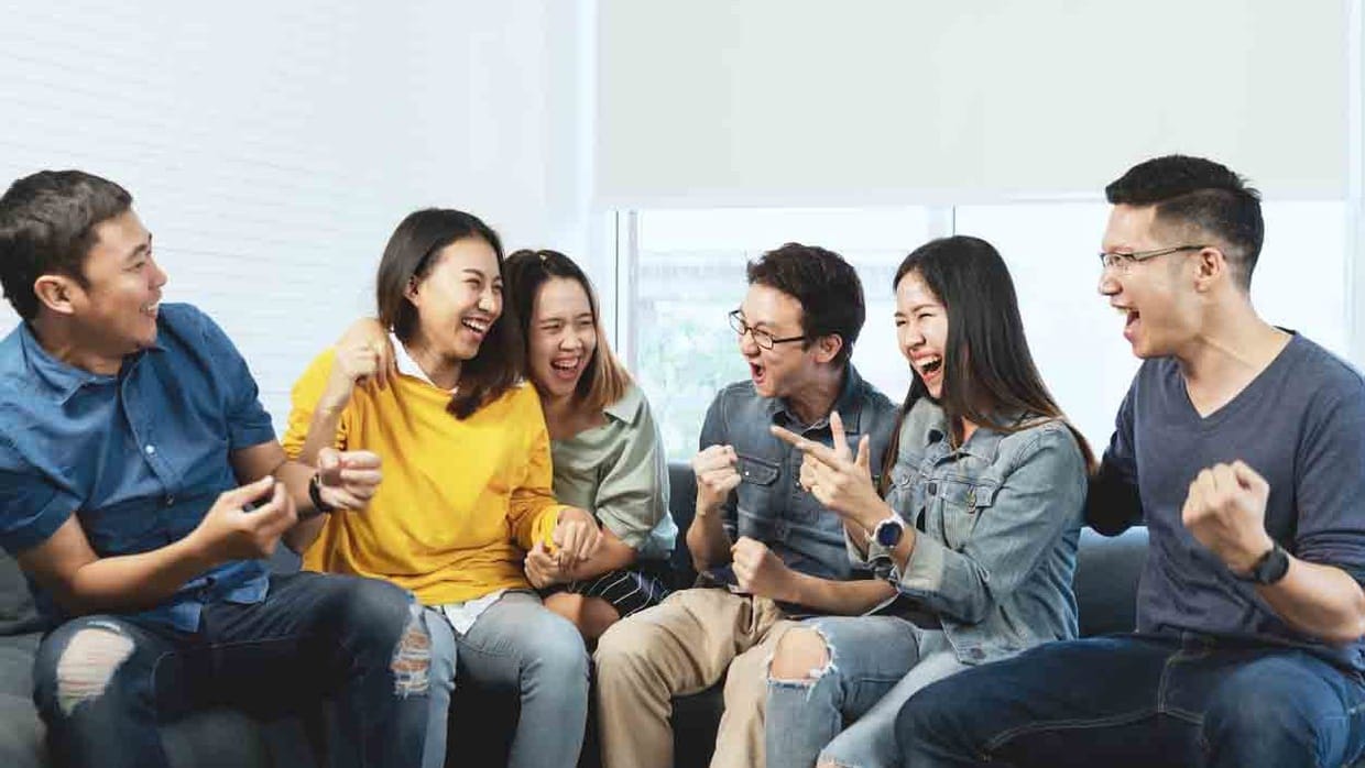 Menyoal Ukuran Kebahagiaan yang Masih Terus Dicari Menyoal Ukuran Kebahagiaan yang Masih Terus Dicari