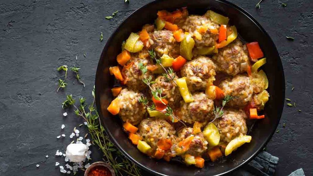 Risiko Makan Daging Berlebihan dan Panduan Porsi Makan Risiko Makan Daging Berlebihan dan Panduan Porsi Makan