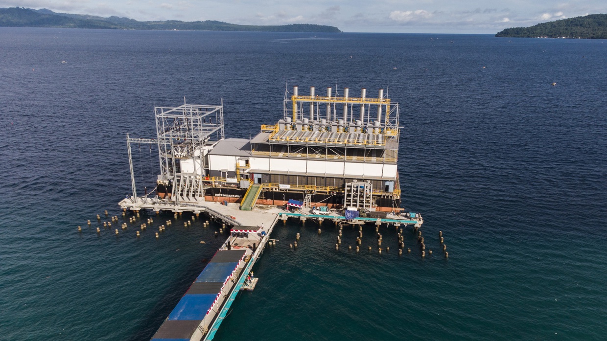 Perbedaan PLTA dengan Energi Gelombang, Apa Saja Efisiensinya?