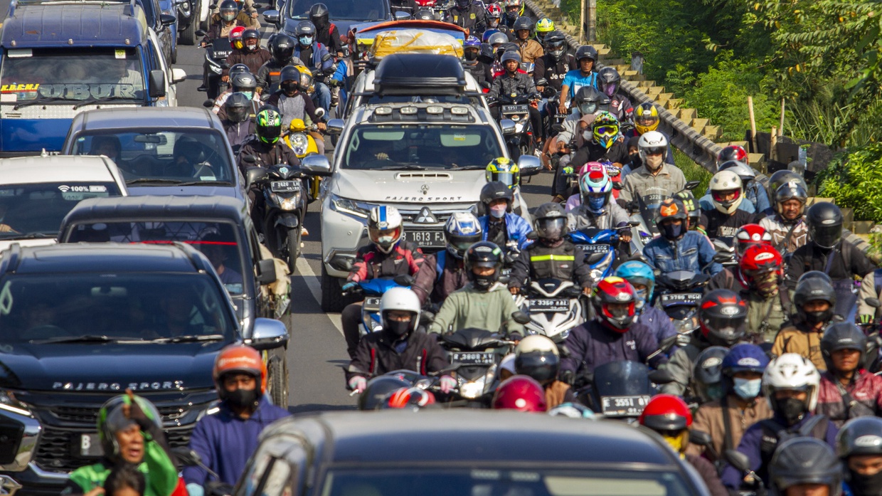 Hindari Puncak Arus Balik, Pemudik Diminta Ambil Cuti Tambahan Hindari Puncak Arus Balik, Pemudik Diminta Ambil Cuti Tambahan