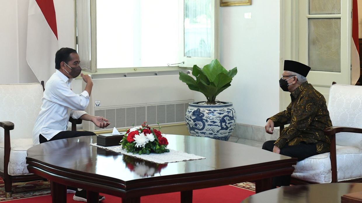 3 Tahun Jokowi-Maruf: Masalah Hukum & Keamanan Masih Jadi PR