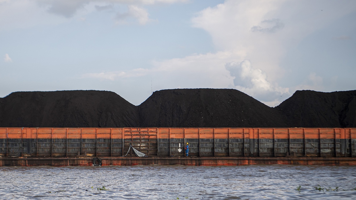 Pemicu HBA Juli 2022 Turun Jadi 319 Dolar AS per Ton