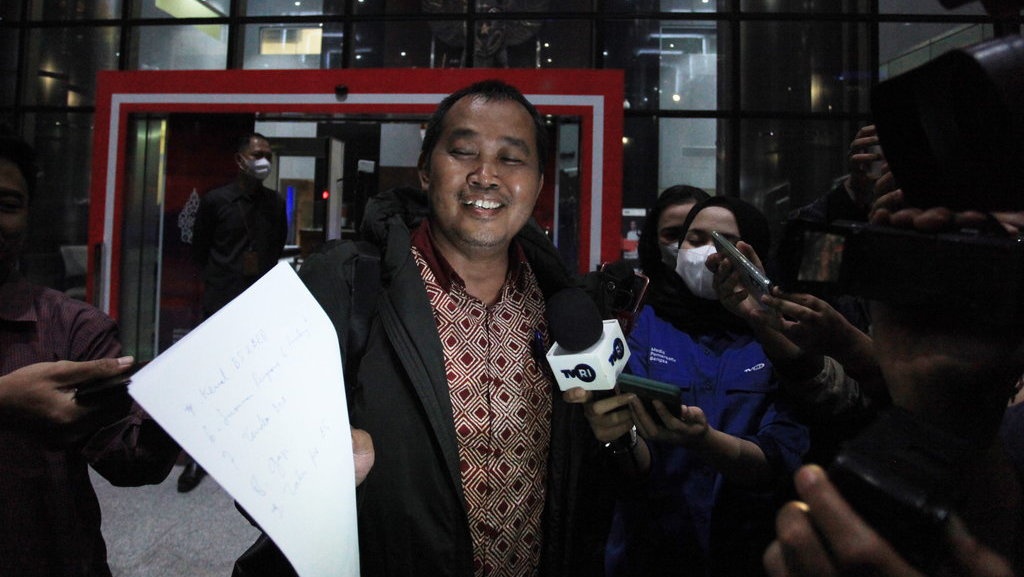 Boyamin Siap Bubarkan MAKI Jika Firli Bahuri Ditahan