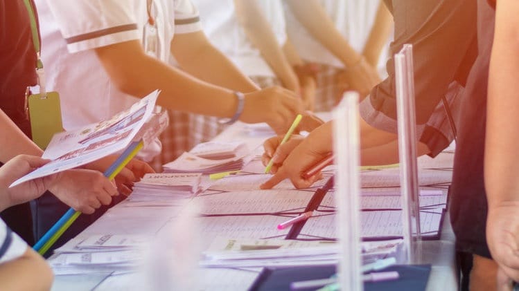 25 Contoh Soal Asesmen Fisika AM 2024 Kelas 12 dan Jawabannya 25 Contoh Soal Asesmen Fisika AM 2024 Kelas 12 dan Jawabannya