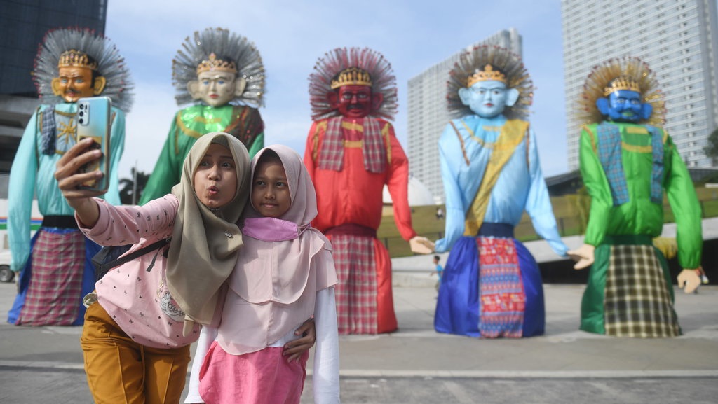 Lirik Lagu Lirik Lagu