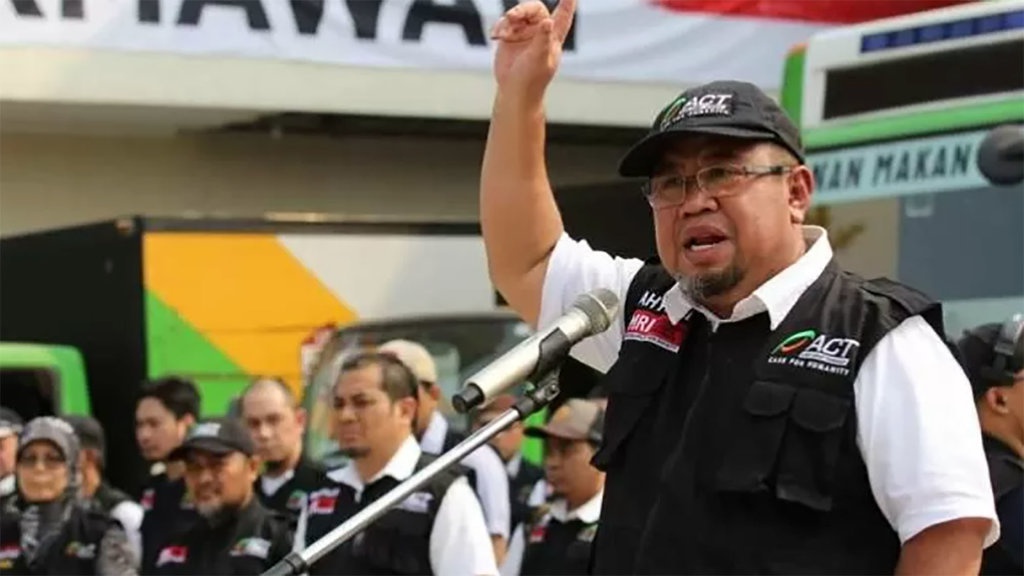 Eks Presiden ACT Ahyudin Penuhi Panggilan Bareskrim Eks Presiden ACT Ahyudin Penuhi Panggilan Bareskrim